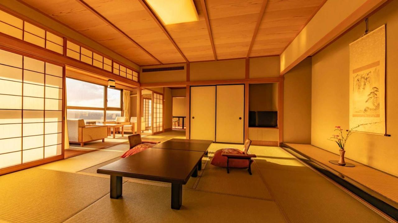 Hotel Fujiya Kaga  Esterno foto