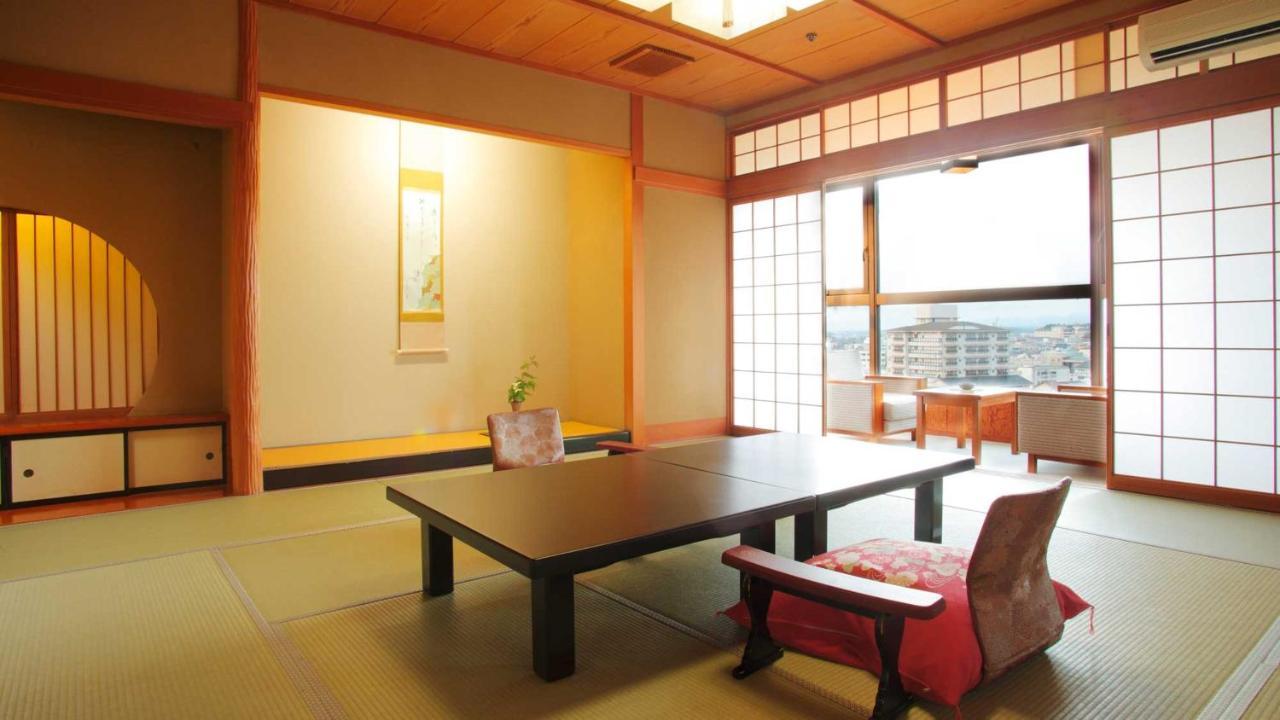 Hotel Fujiya Kaga  Esterno foto