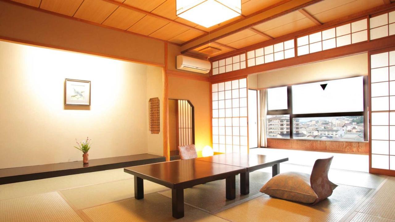 Hotel Fujiya Kaga  Esterno foto
